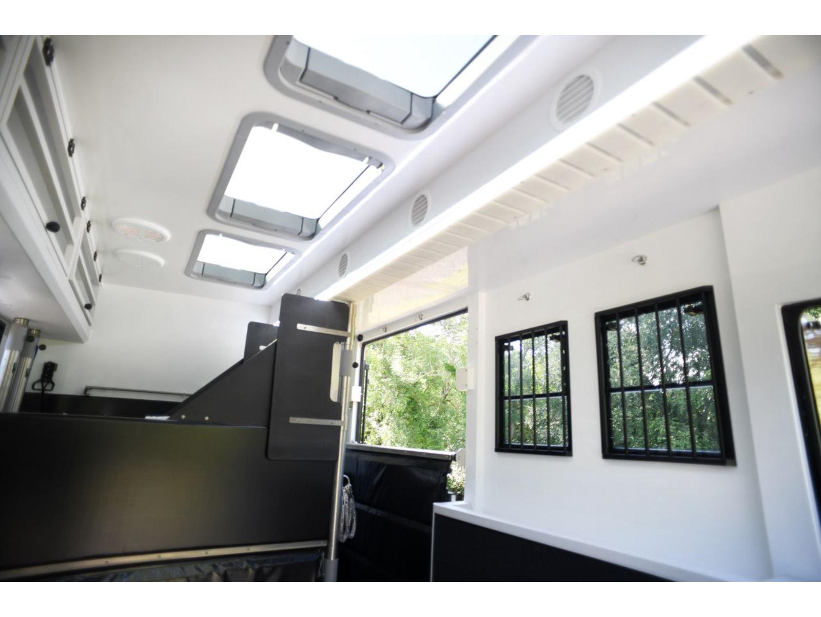 New build Scania Premium Luxury 26-tonne EQ-built horsebox. 5 stall / 6 berth