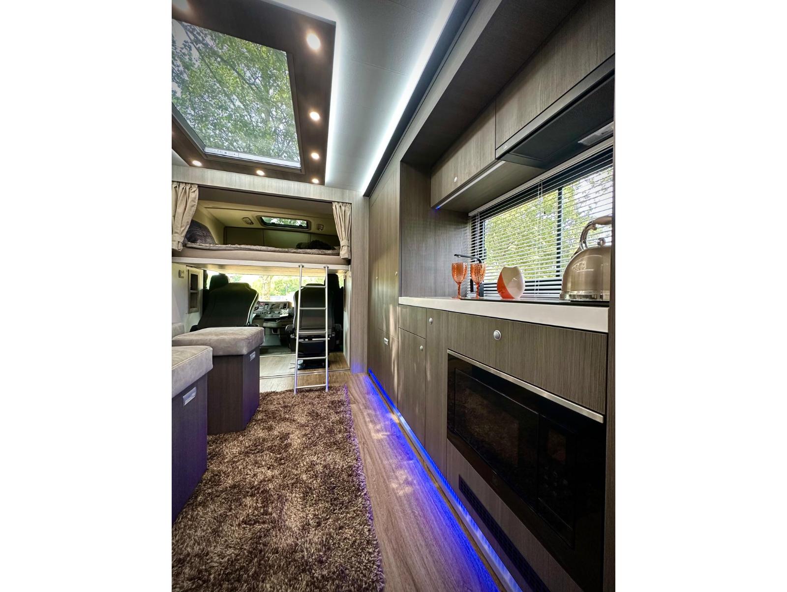 New build Scania Premium Luxury 26-tonne EQ-built horsebox. 5 stall / 6 berth