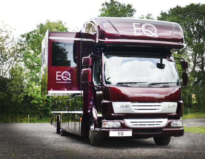2024 Luxury 12-tonne DAF EQ-built horsebox. 4 large stall / 6 berth