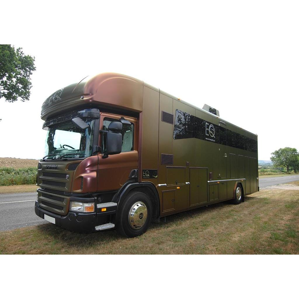 2018 Luxury 18-tonne Scania EQ-built horsebox on 2010 chassis. 5 stall / 6 berth